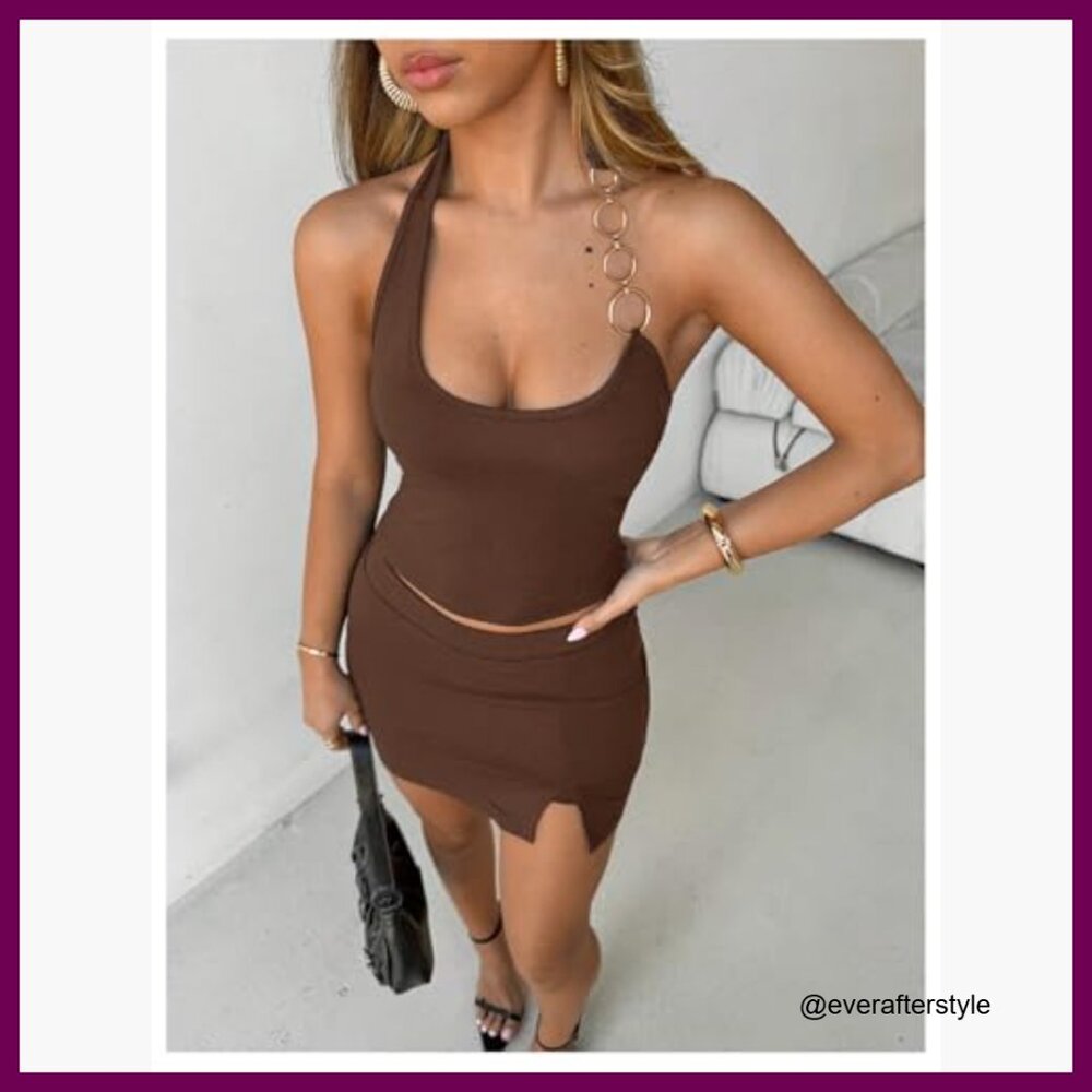 Polyester Blend Ring Linked Backless Halter Neck … - image 5